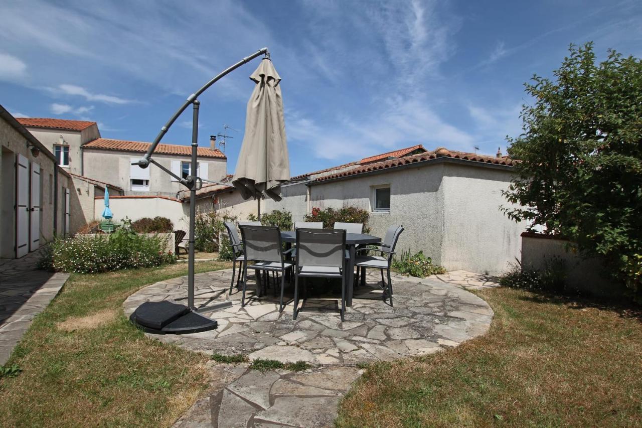 Appartement A Rochefort Exteriér fotografie