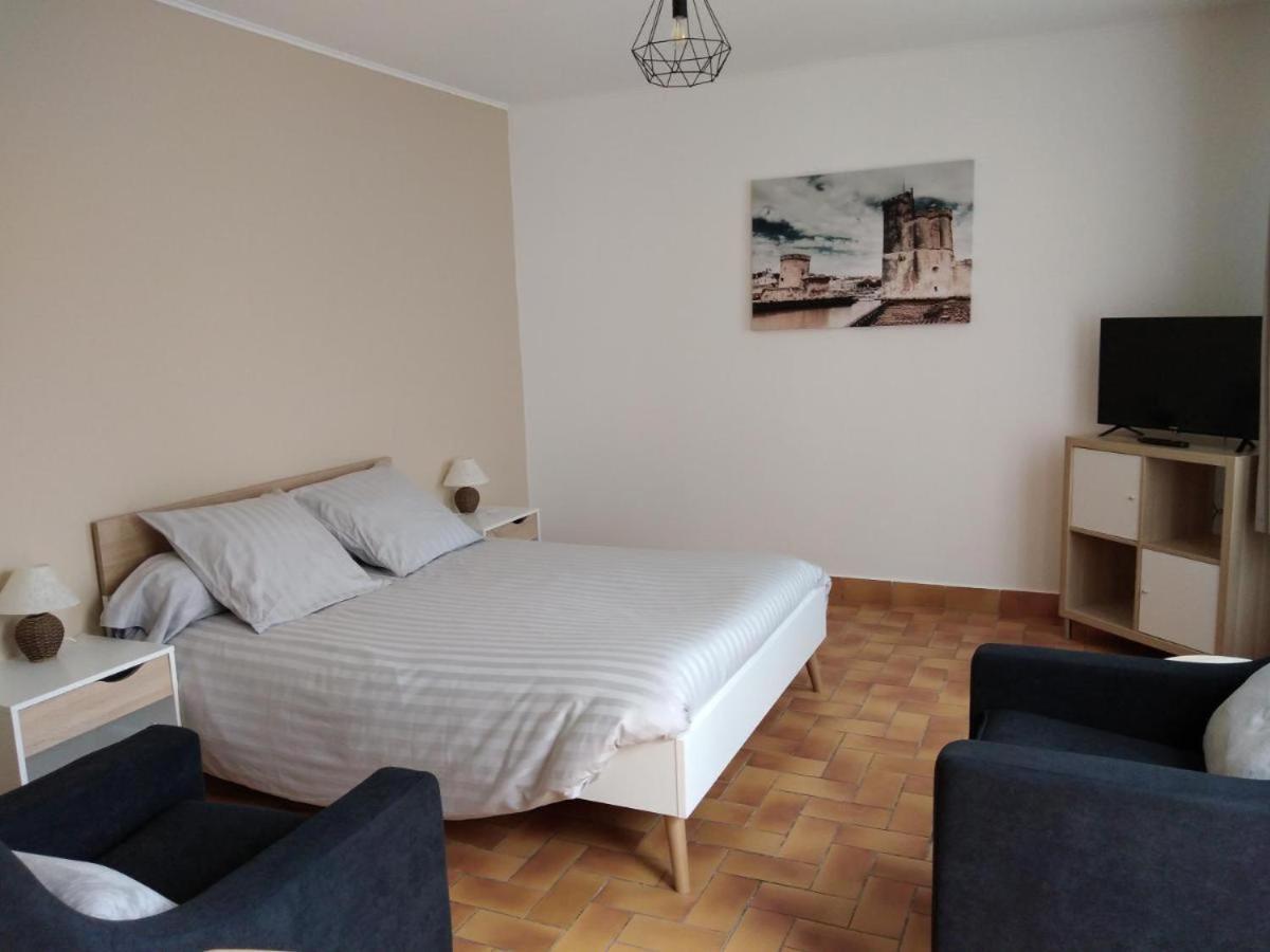 Appartement A Rochefort Exteriér fotografie