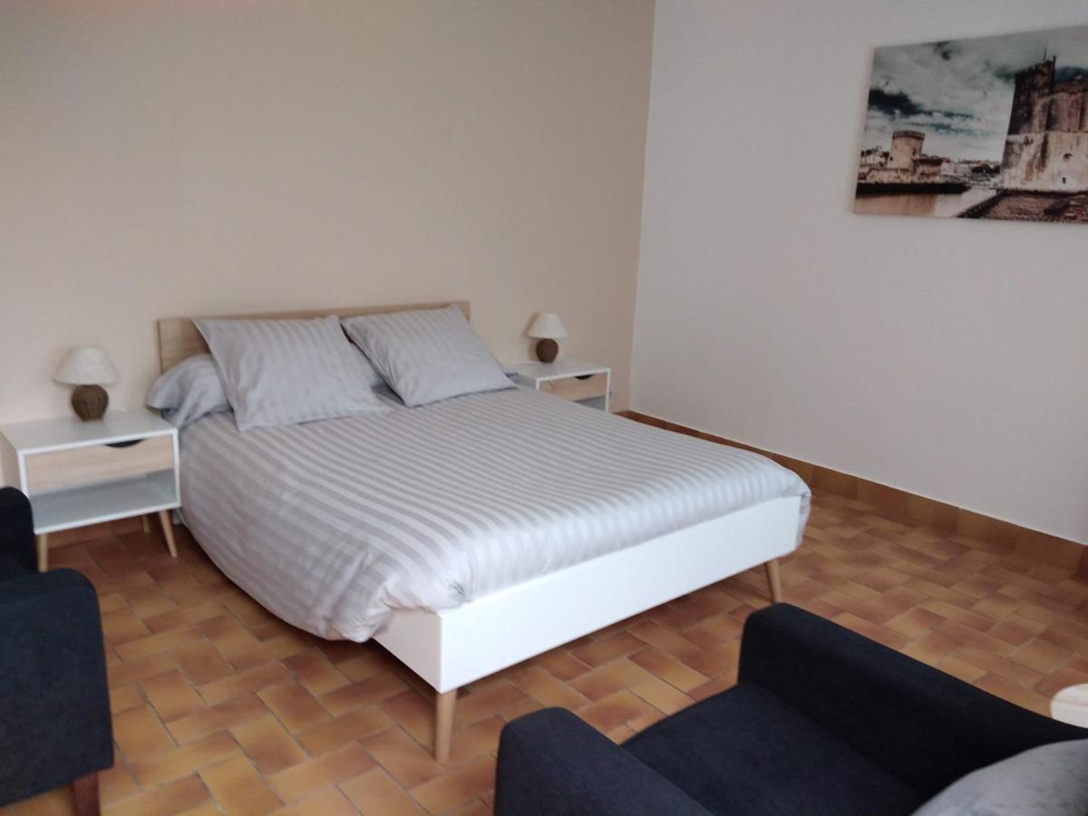 Appartement A Rochefort Exteriér fotografie